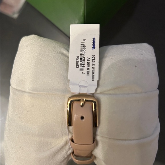 kate spade Blush Pink and Gold Women's Watch…please send your offers!! - Picture 4 of 7